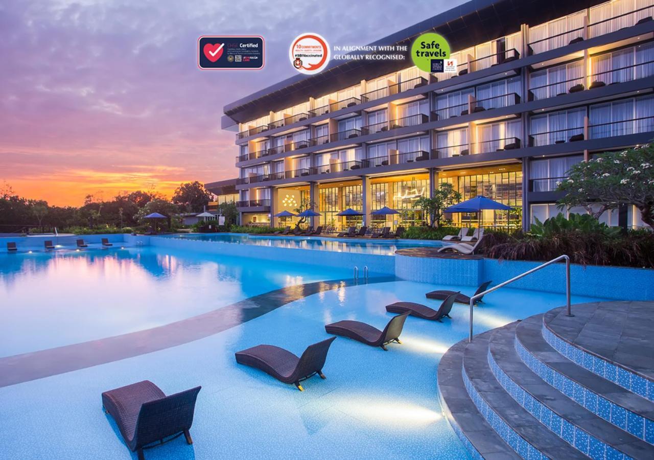 Swiss-Belresort Belitung Tanjungbinga Exteriör bild